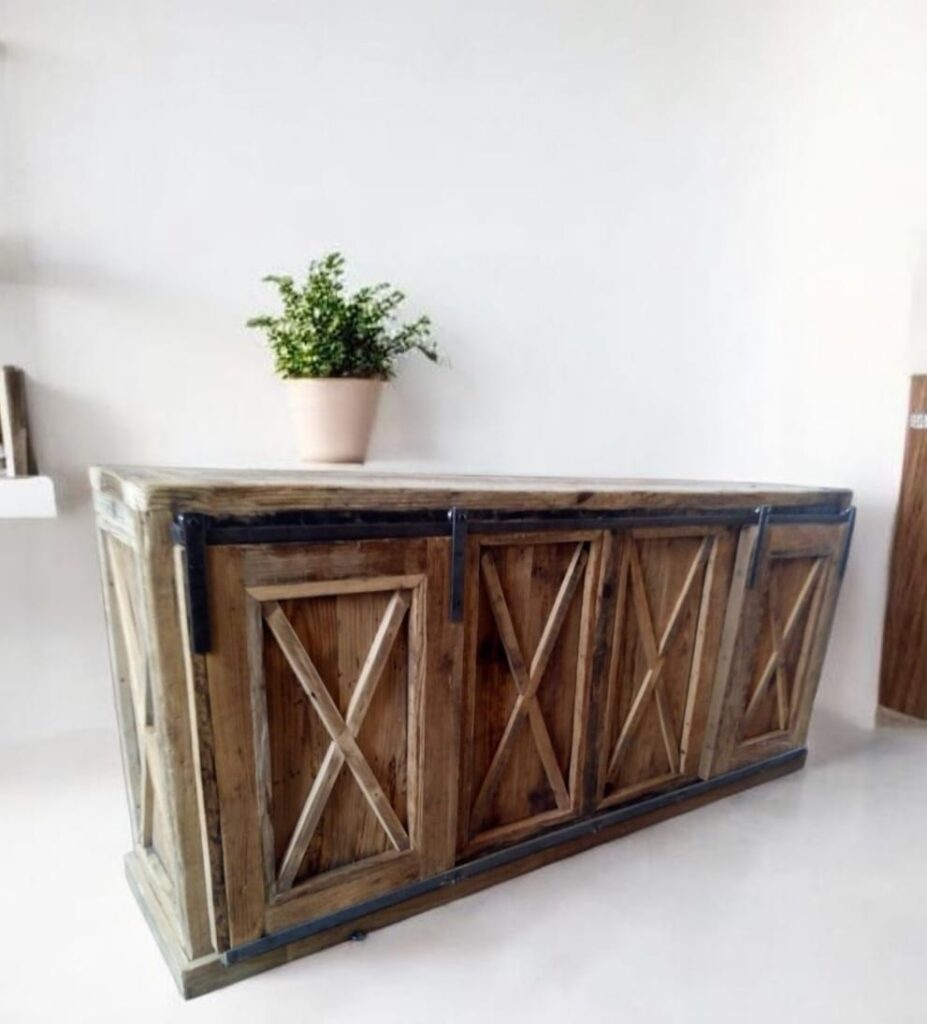 Barra de madera estilo parota